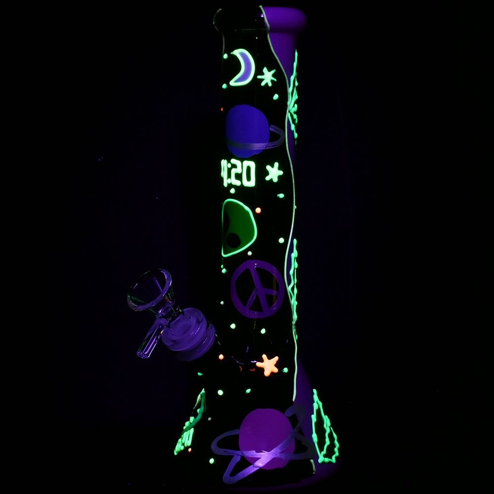 420 Beam Me Up Glow In The Dark Beaker Bong - Glasss Station