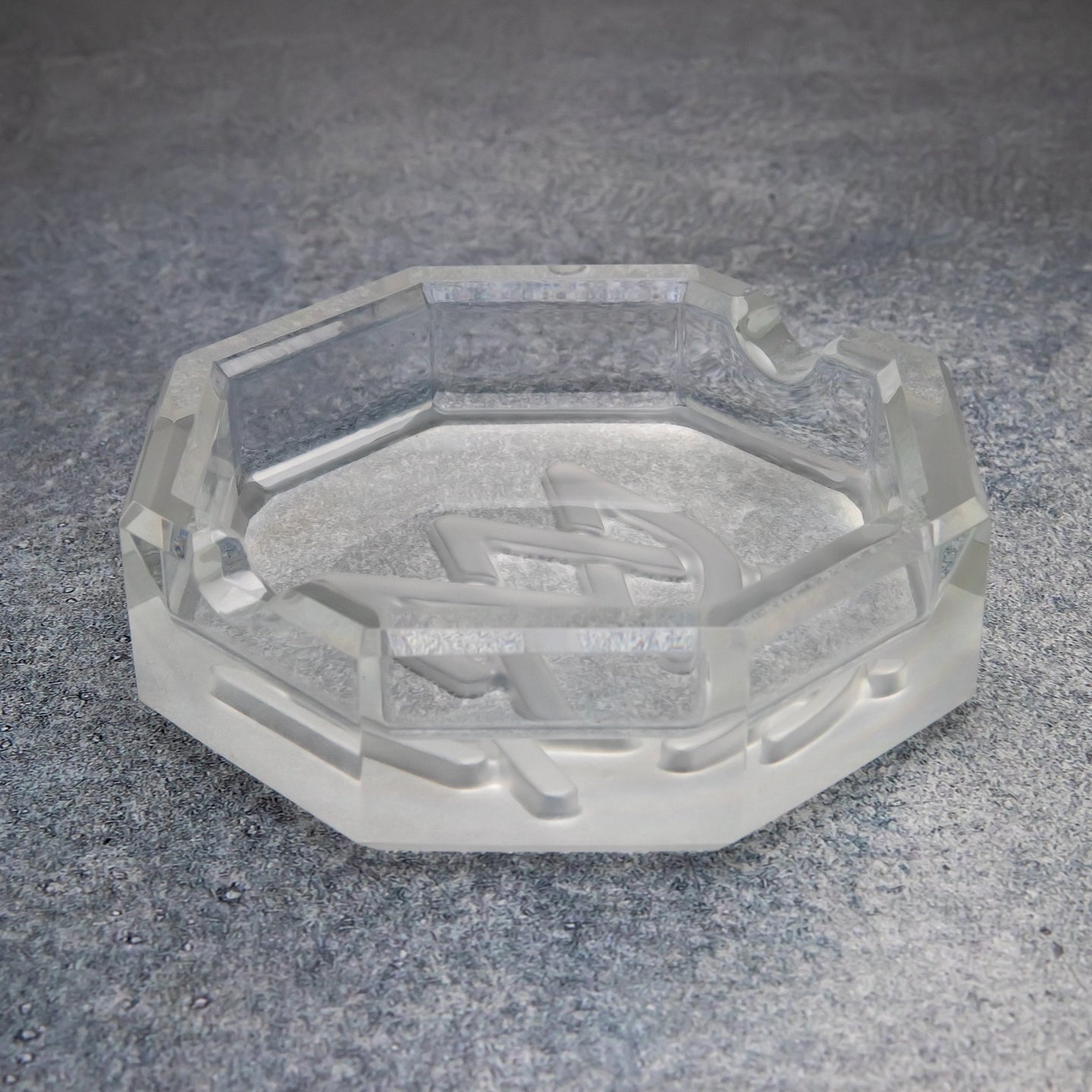 MJ Arsenal Pegasus Ashtray - Glasss Station