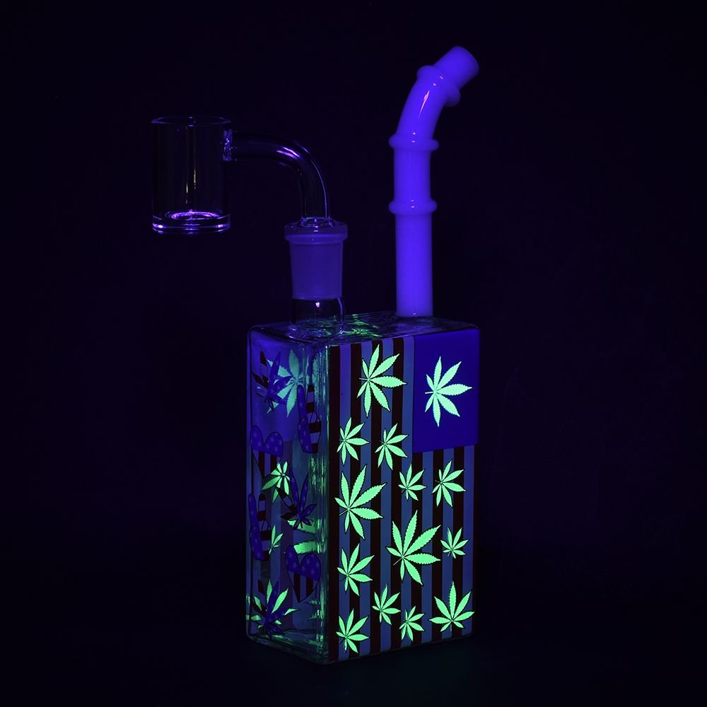 Patriotic Leaf Juice Box Rig - Glasss Station