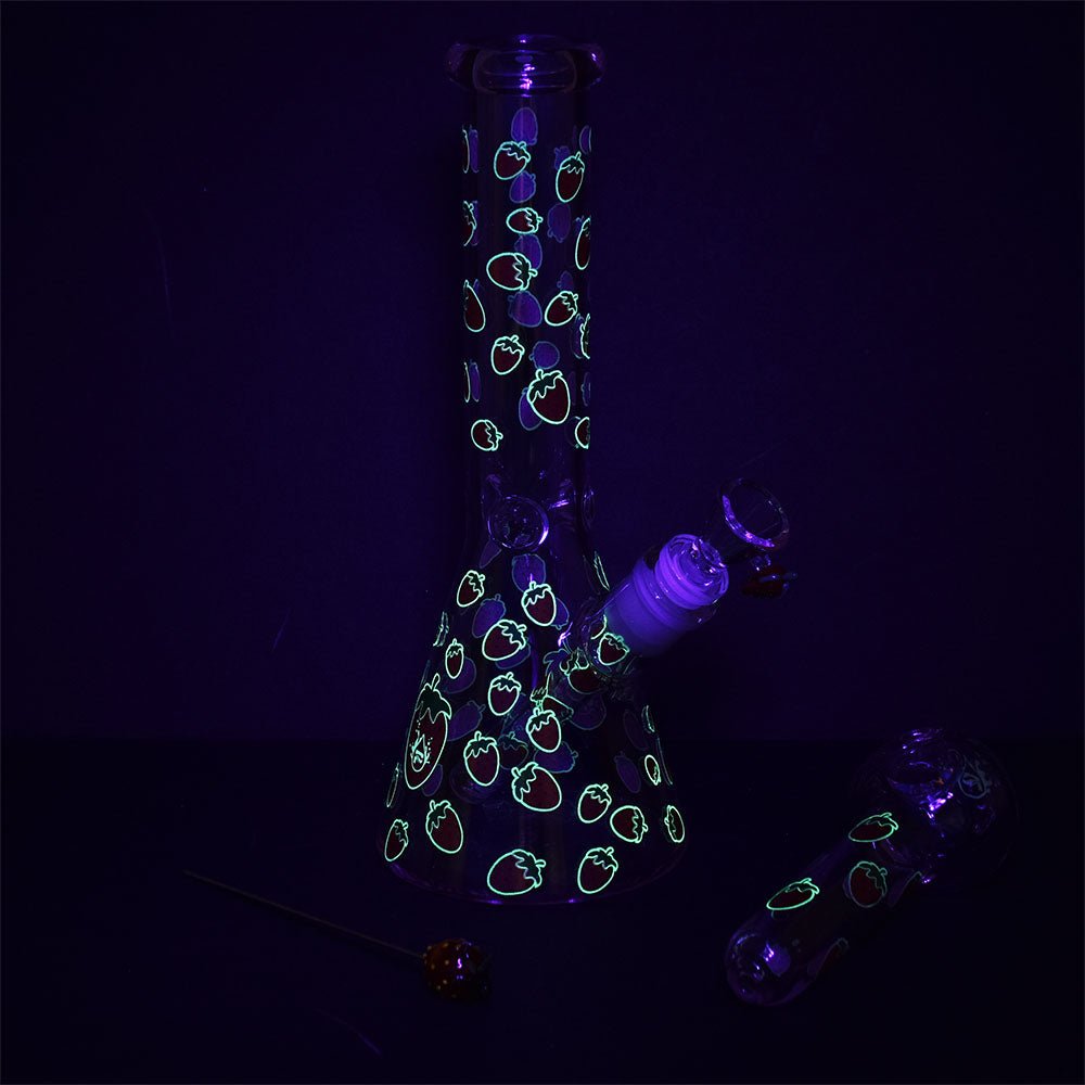 Pulsar Fruit Series Strawberry Cough Bong Set - Glasss Station