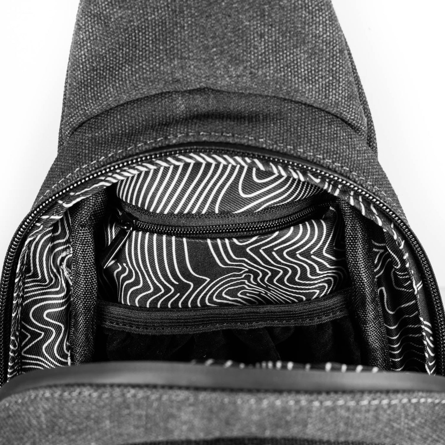 Revelry The DayTripper Large Smell Proof Crossbody Bag - Glasss Station