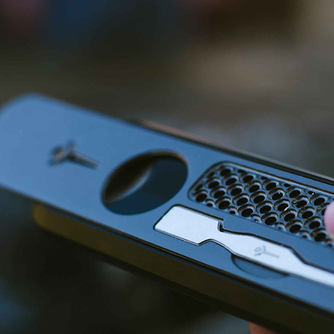 Genius Pipe x V Syndicate Grinder Slider - Glasss Station