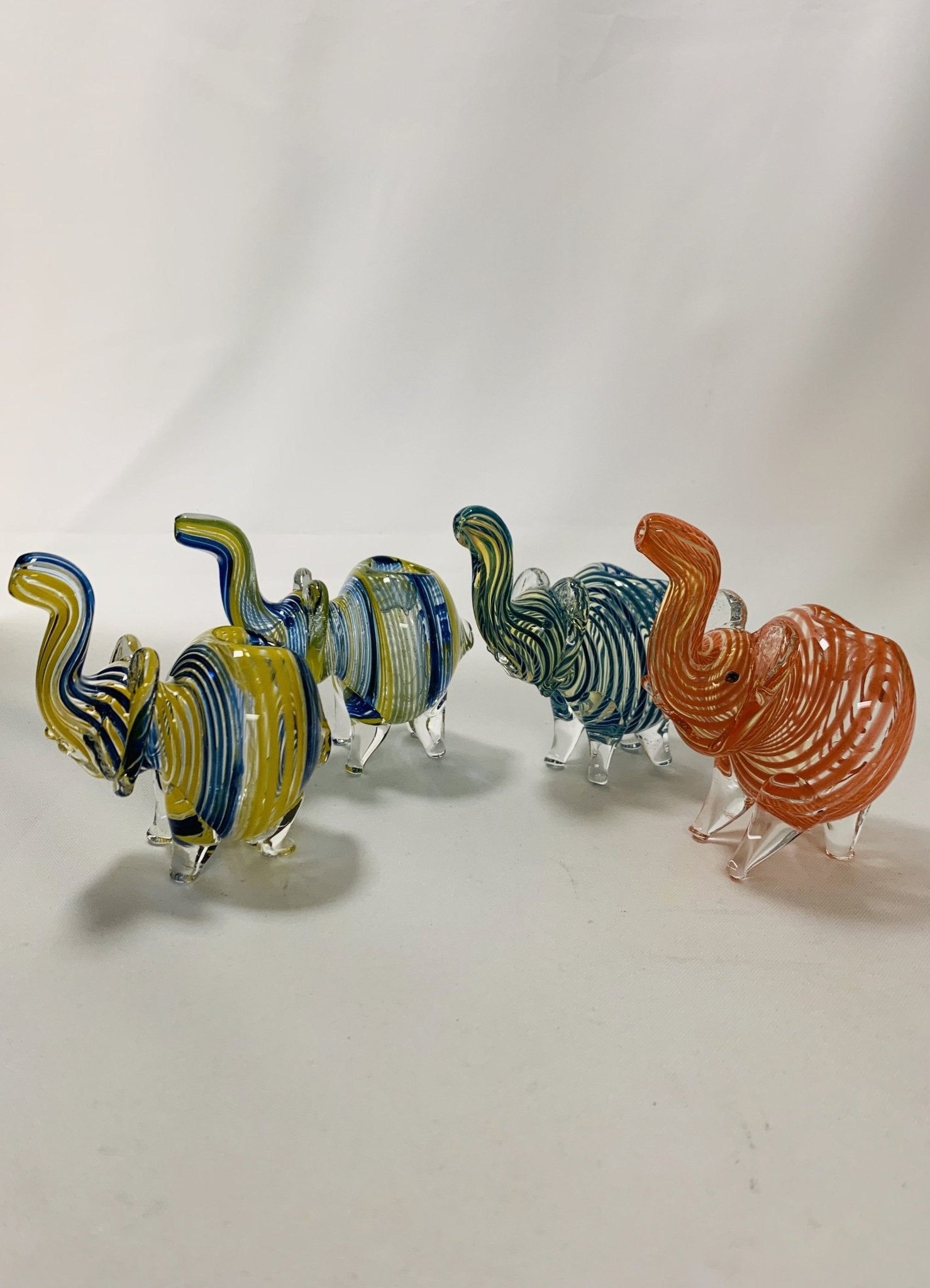 Standing Elephant Glass Hand Pipe - Glasss Station